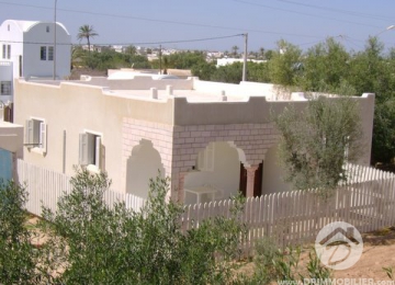 L 64 -                            Vente
                           Villa Meublé Djerba